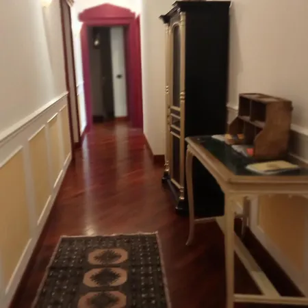 Florian Apartment