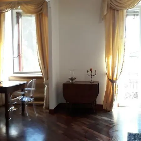 Florian Apartment