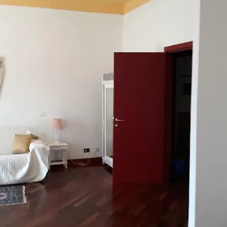 Florian Apartment *